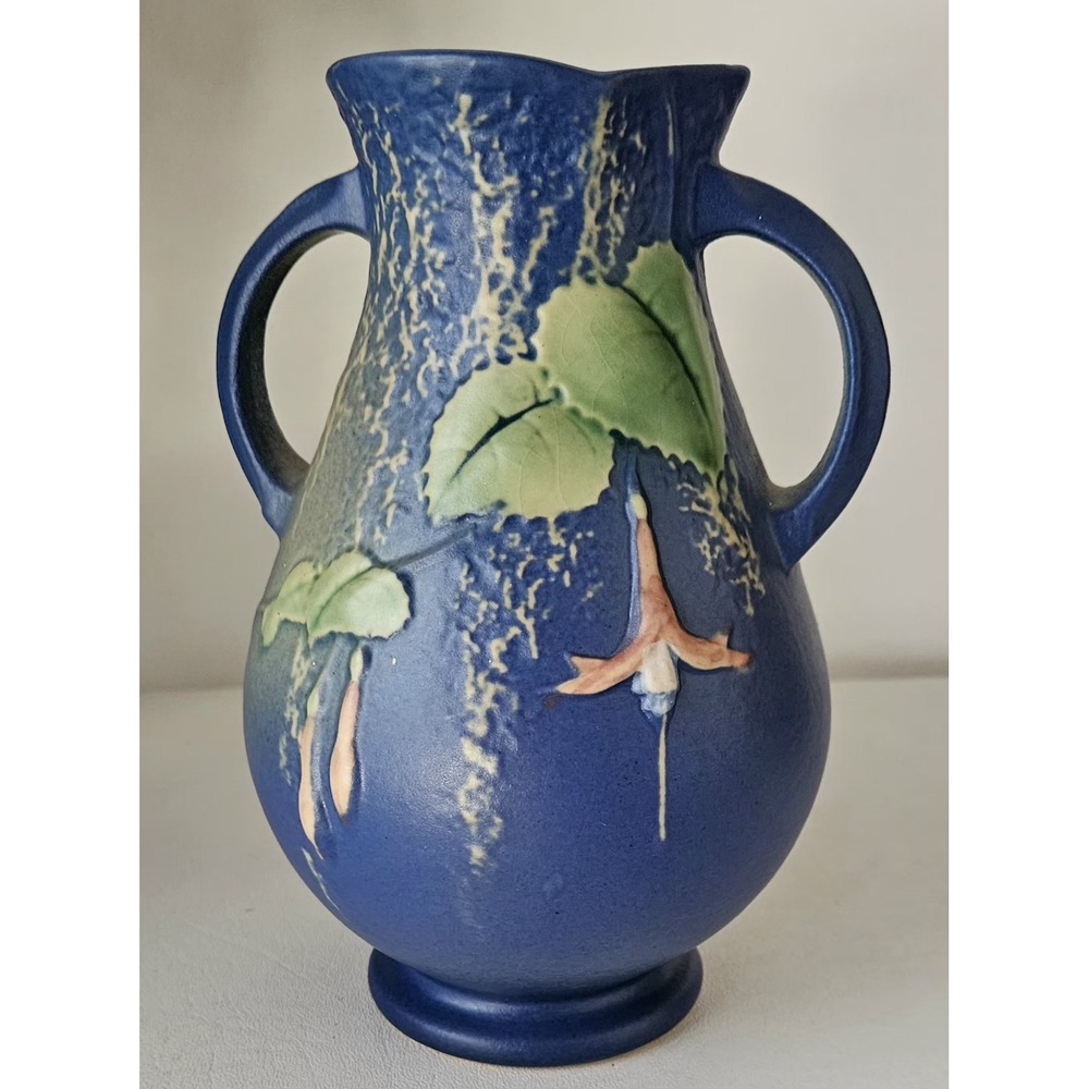 Vintage 1938 Roseville Pottery Fuchsia Blue #895-7" Double Handled Vase